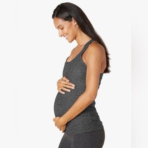 Beyond Yoga - Beyond The Bump - Maternity racer back workout top w/ built in bra